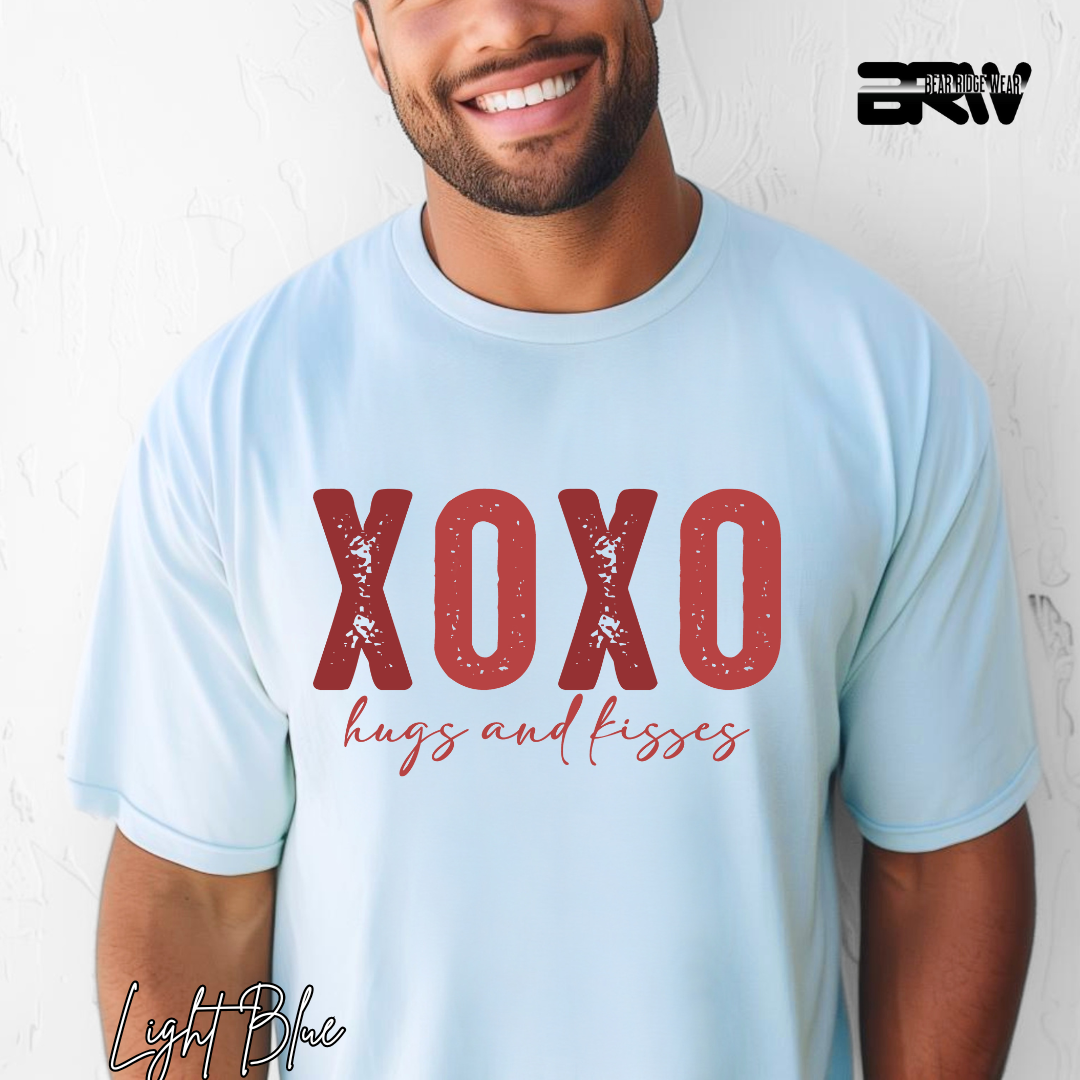 ‘Xoxo Hugs and Kisses’  T- Shirt