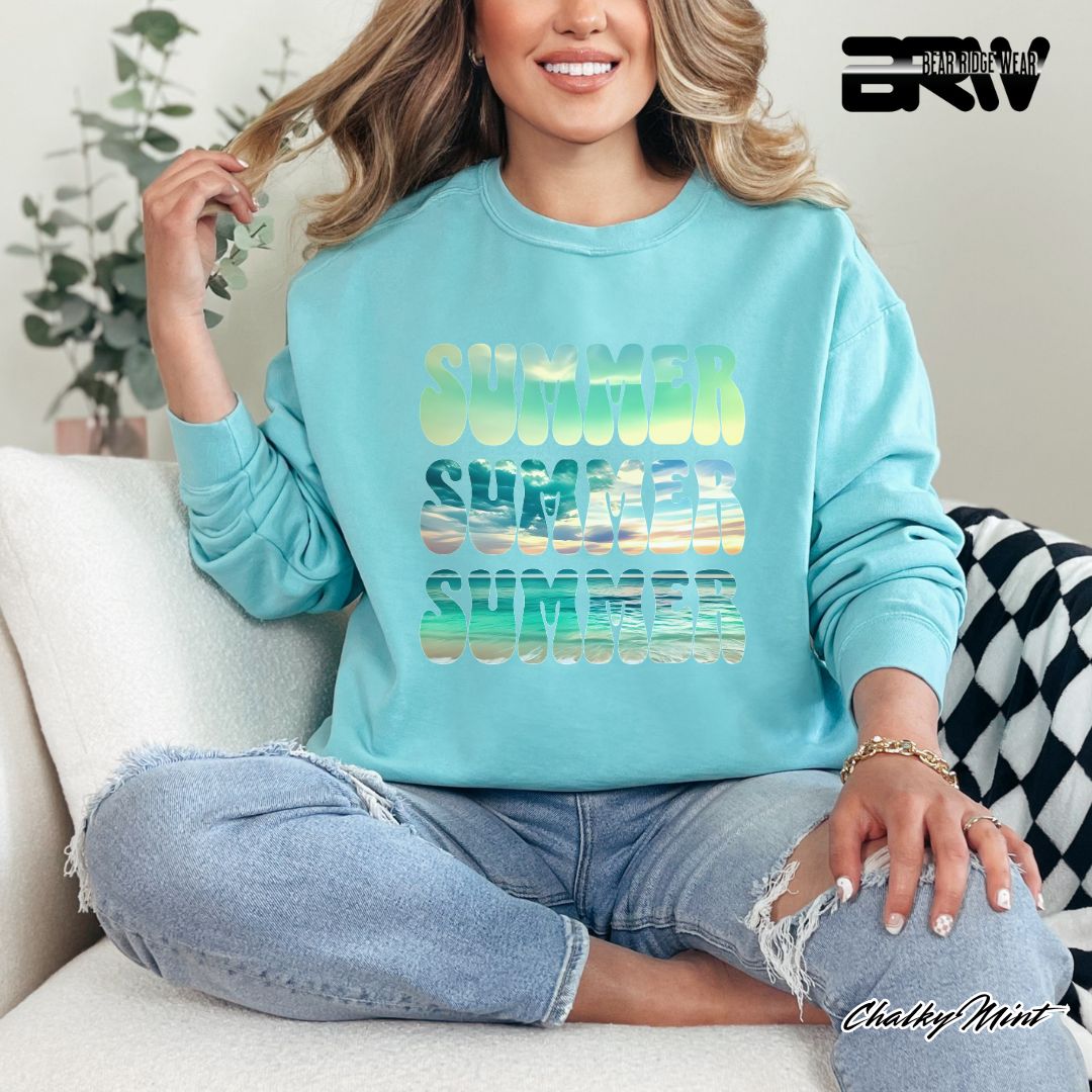 'Vibrant Summer Bubble Letter' Summer Long Sleeve Tee
