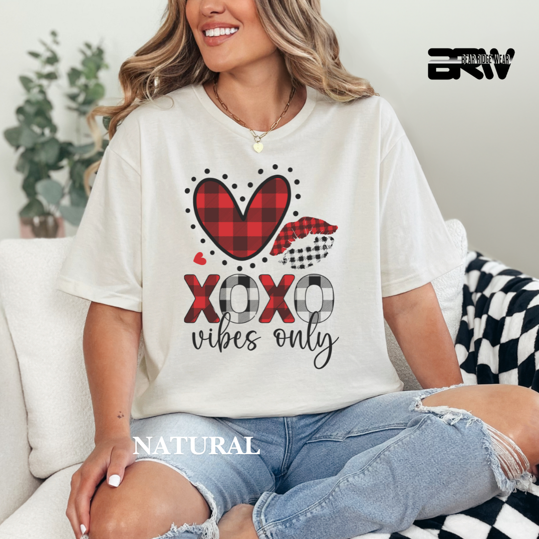 'Xoxo Vibes Only' Tee