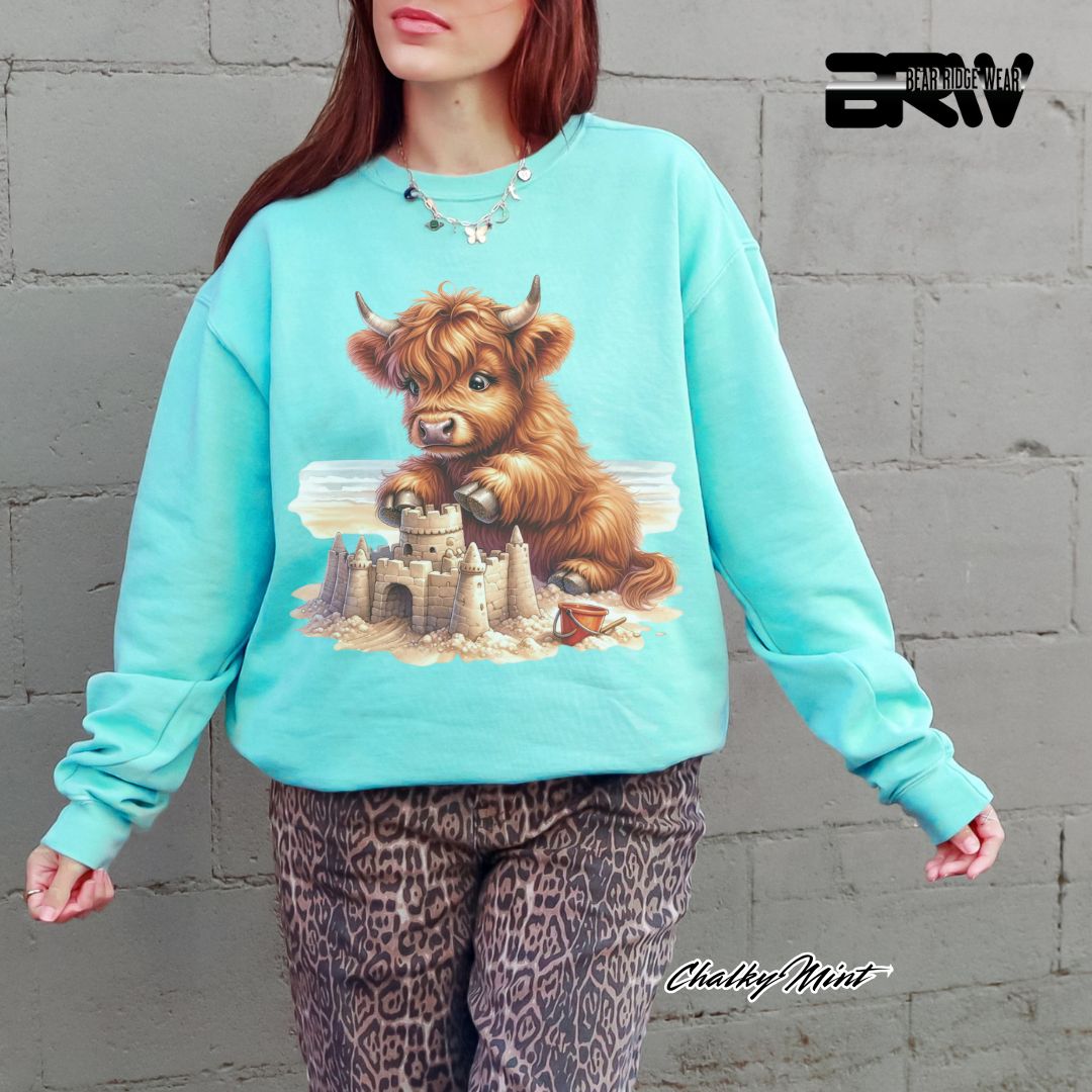 'Highland Cow-Sandcastle' Summer Long Sleeve Tee