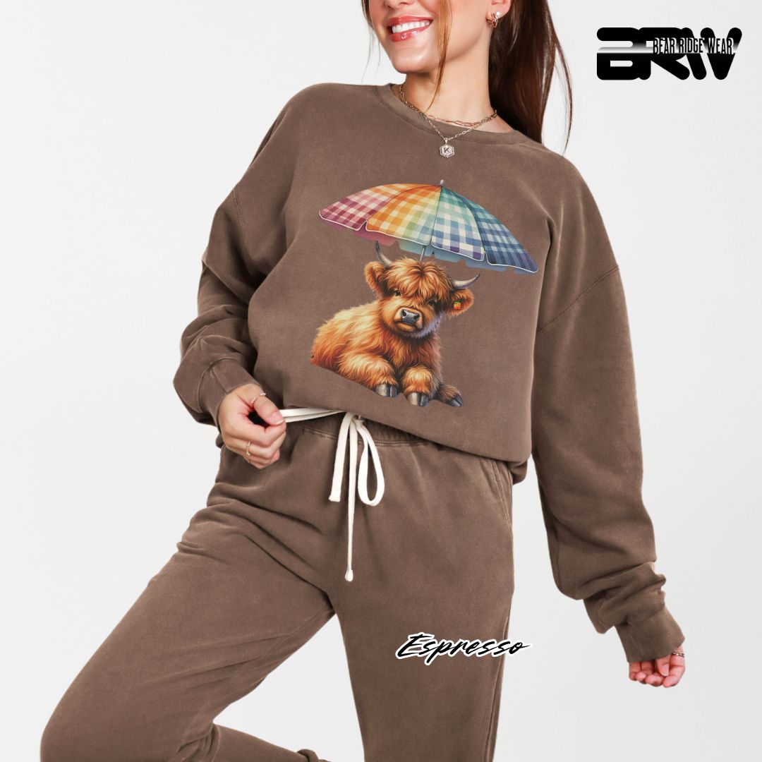 'Highland Cow-Umbrella' Summer Long Sleeve Tee