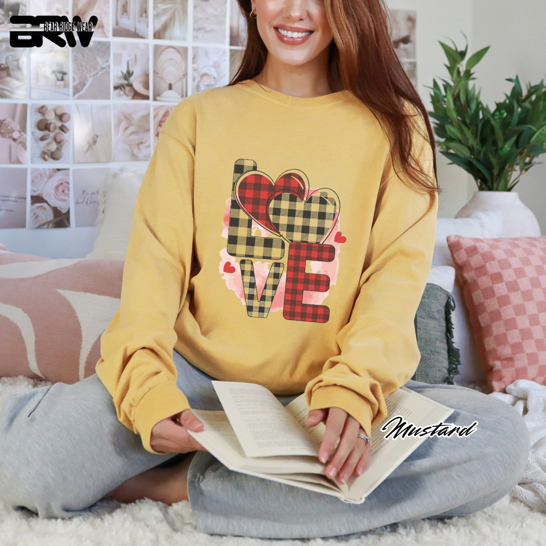 'Love' Long Sleeve Tee