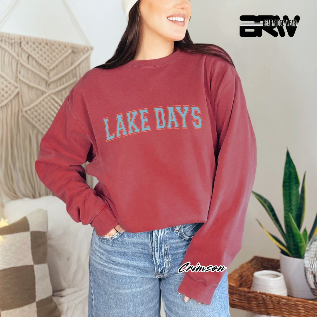 'Lake Days' Summer Crewneck Sweatshirt