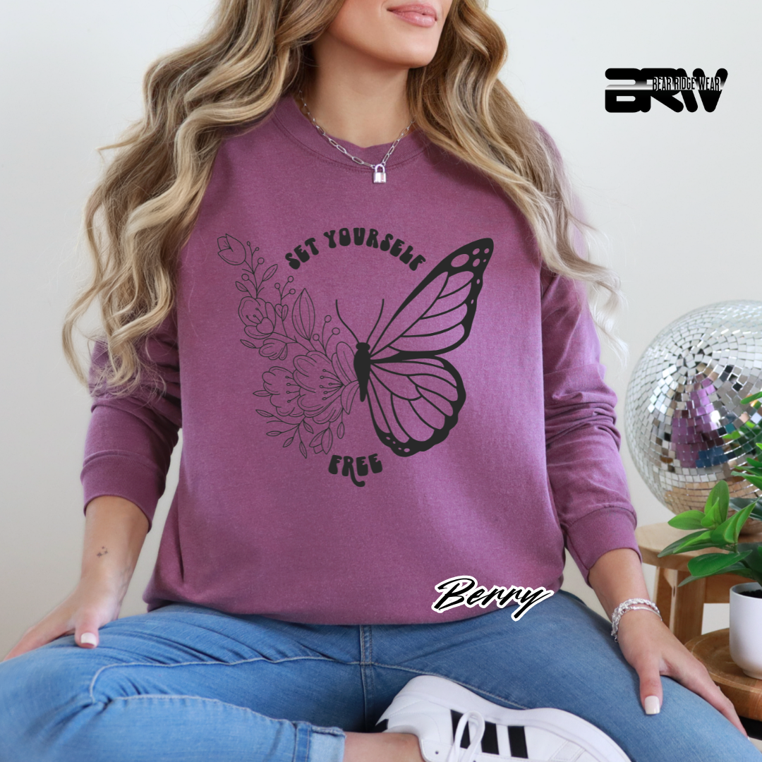 'Set Yourself Free' Long Sleeve Tee
