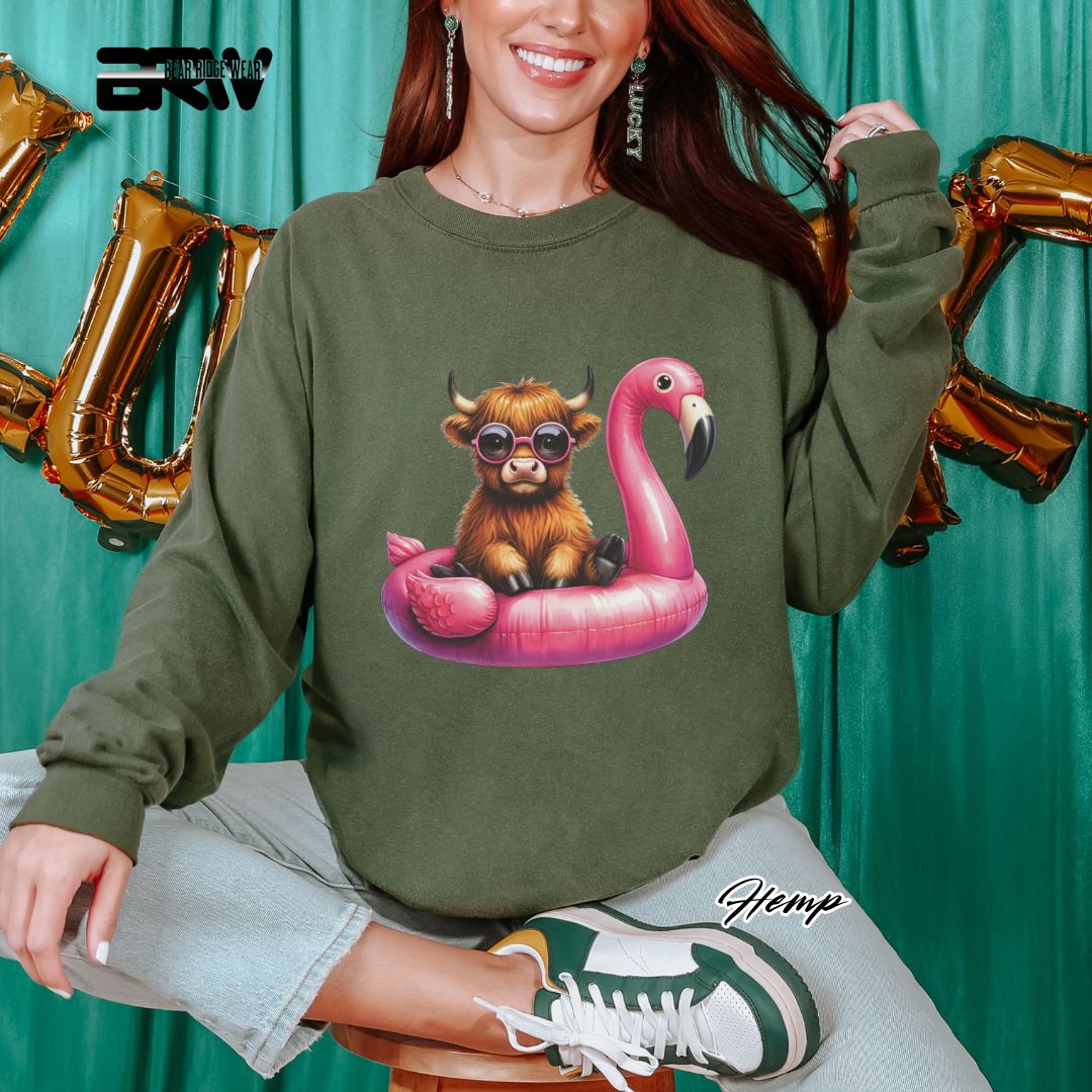 'Highland Cow Beach-Flamingo Float' Summer Long Sleeve Tee