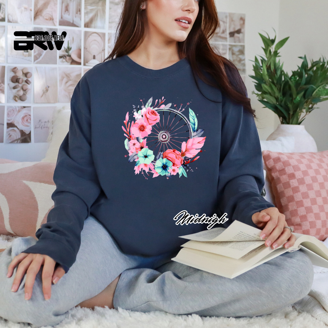 'Flower-Wagon Wheel' Long Sleeve Tee