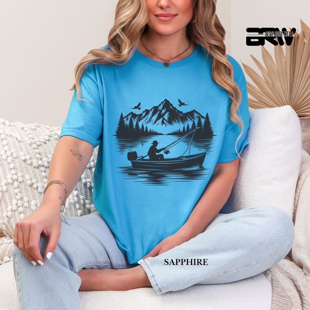 'Boat In The Lake' Everyday Tee