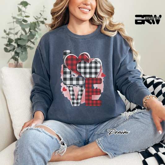 'Love' Long Sleeve Tee