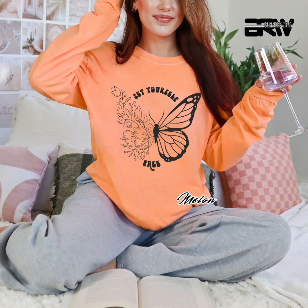 'Set Yourself Free' Long Sleeve Tee