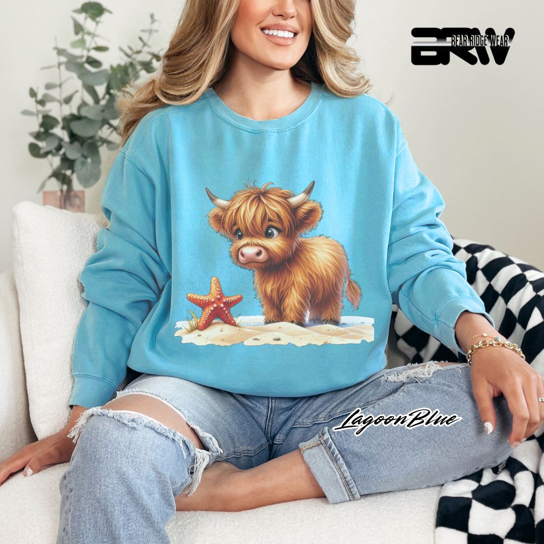 'Highland Cow-Starfish' Summer Crewneck Sweatshirt