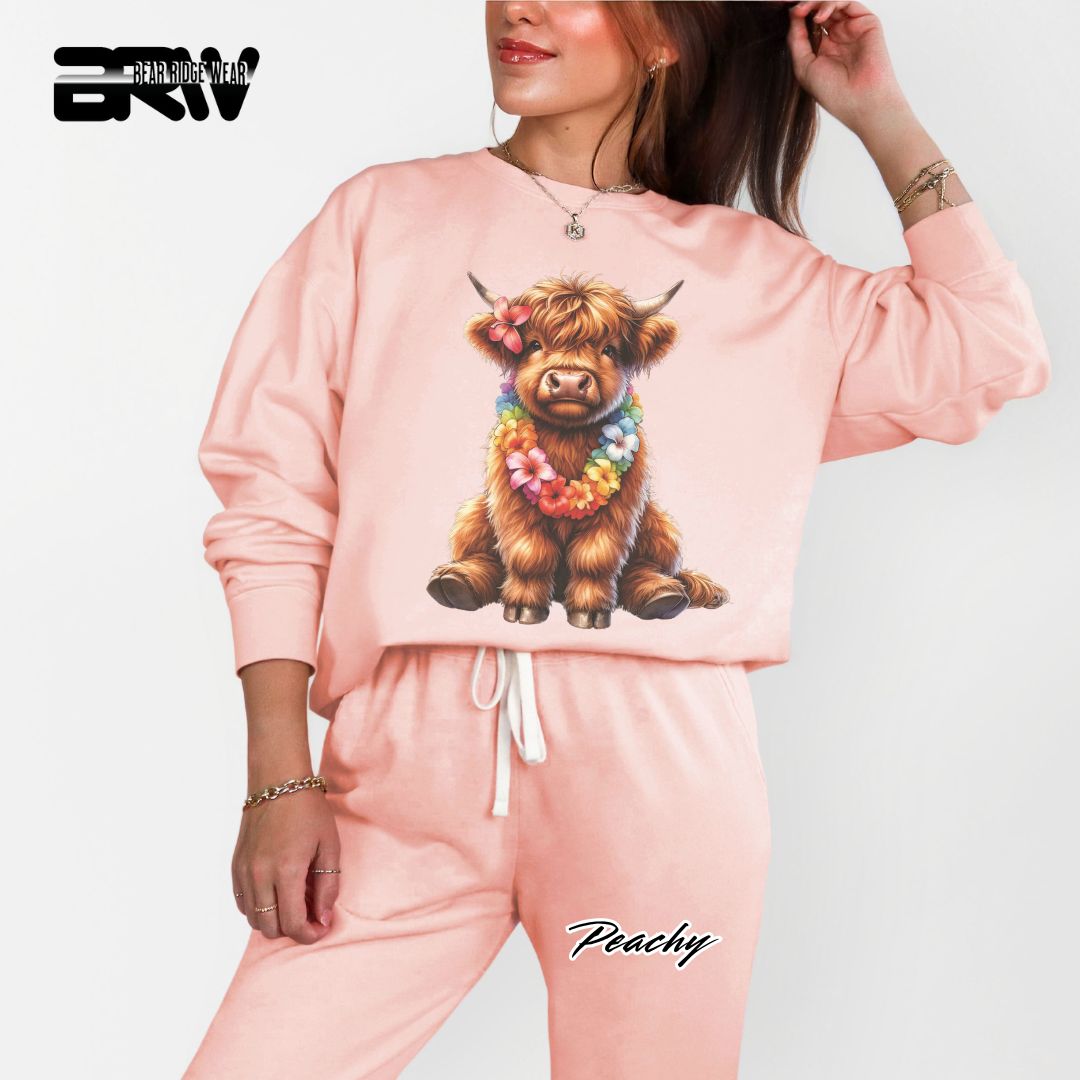 'Highland Cow-Lei' Summer Crewneck Sweatshirt