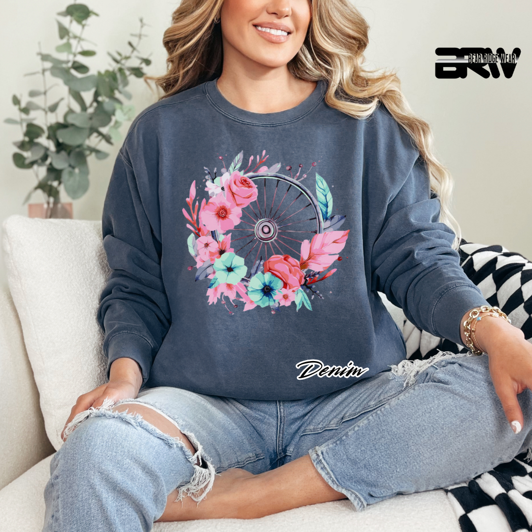 'Flower-Wagon Wheel' Long Sleeve Tee