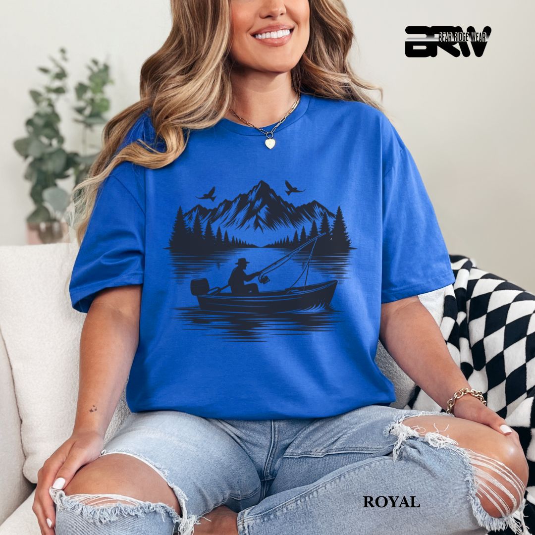 'Boat In The Lake' Everyday Tee