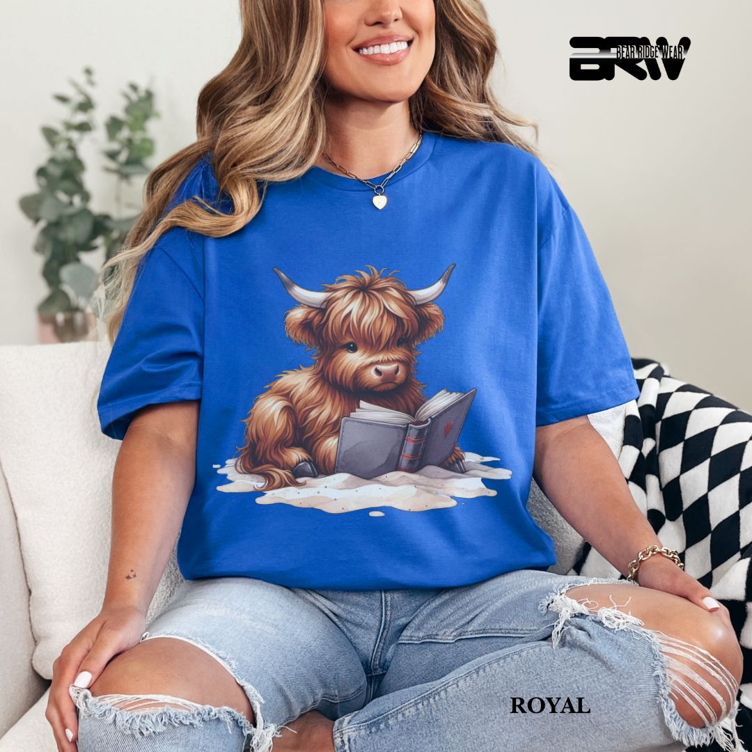 'Highland Cow-Beach-Book' 3 Summer Tee