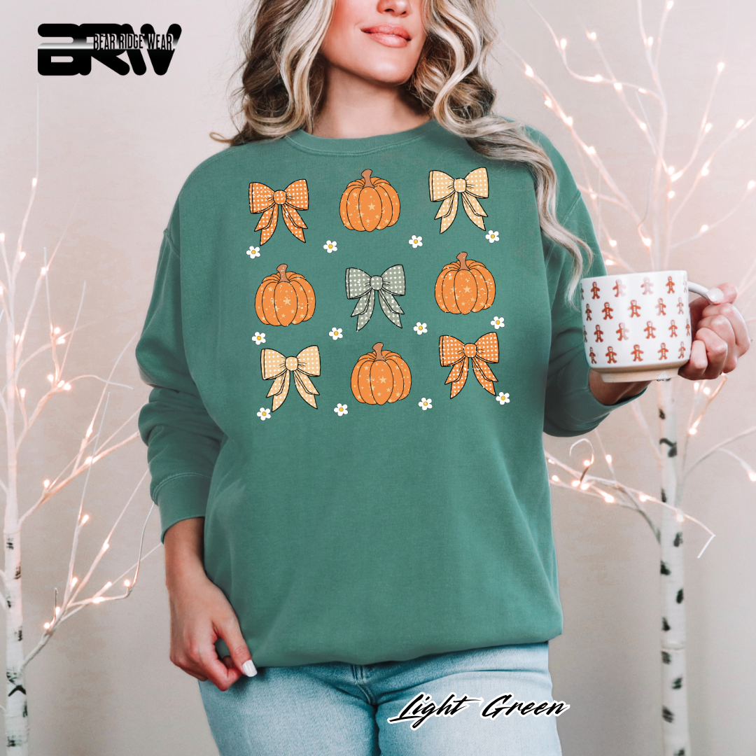 'Pumpkins and bows' Fall Long Sleeve Tee
