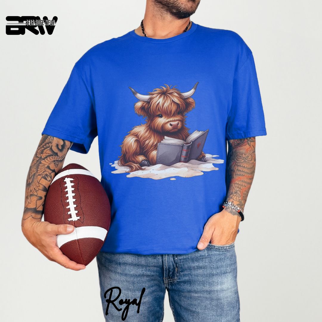'Highland Cow-Beach-Book' Summer T- Shirt