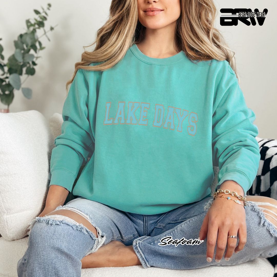 'Lake Days' Summer Crewneck Sweatshirt