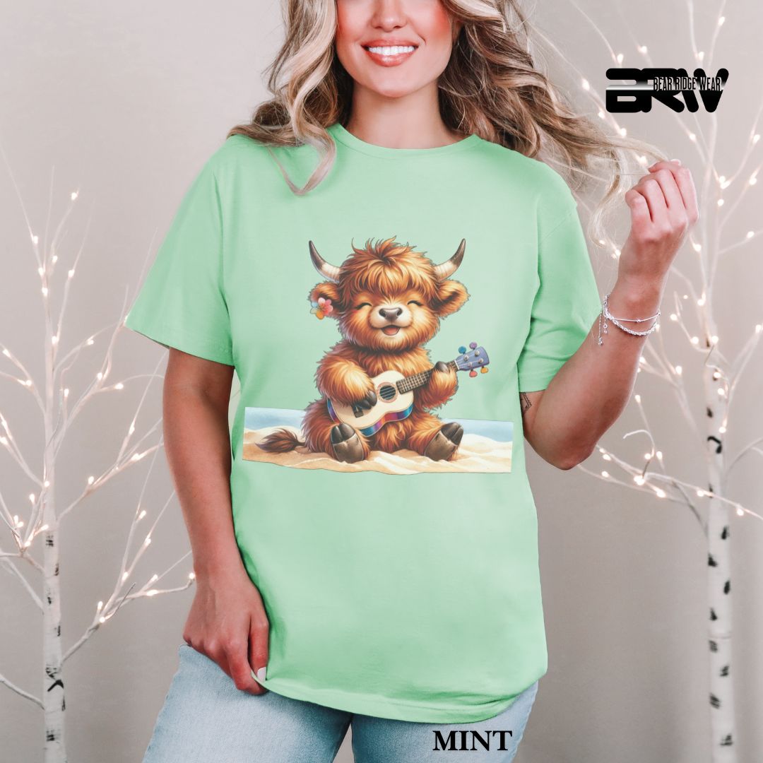 'Highland Cow-Guitar' 2 Summer Tee