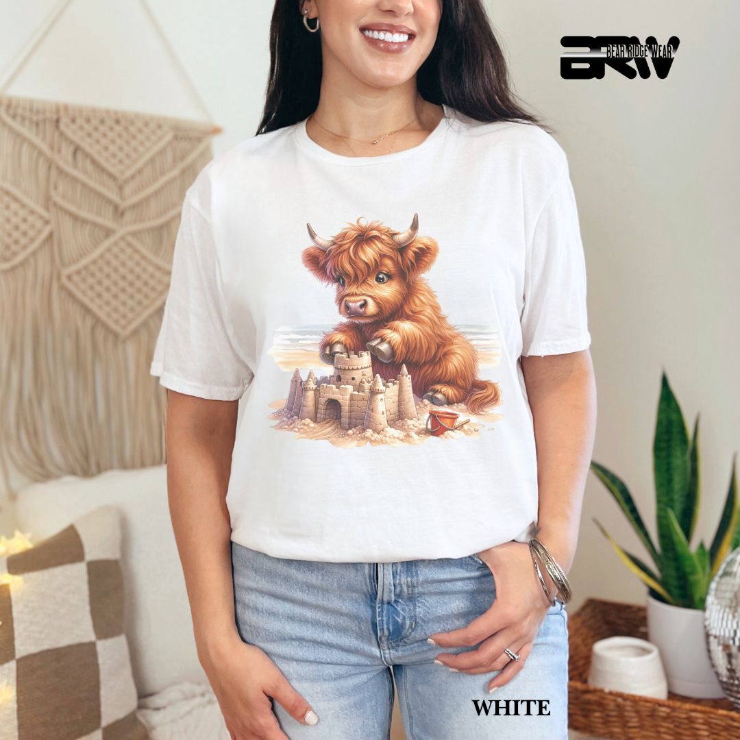 'Highland cow-Sandcastle' 3 Summer Tee