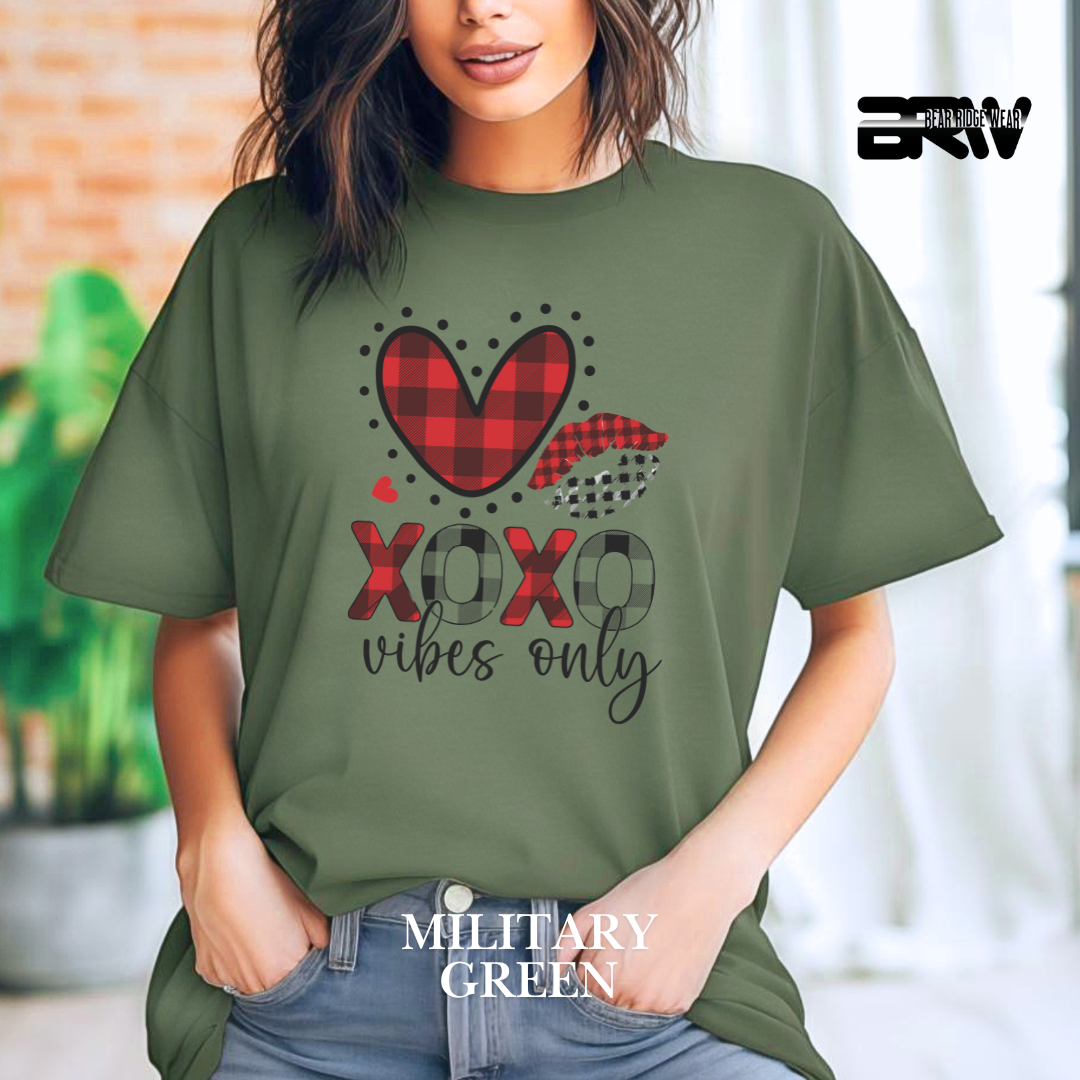 'Xoxo Vibes Only' Tee
