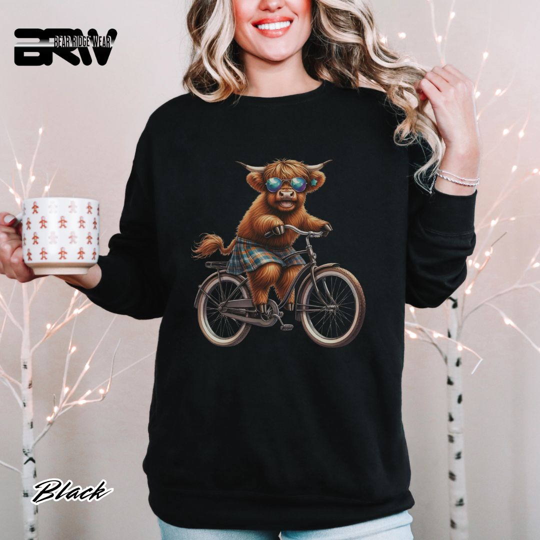 'Highland Cow-Bicycle' Summer Crewneck Sweatshirt