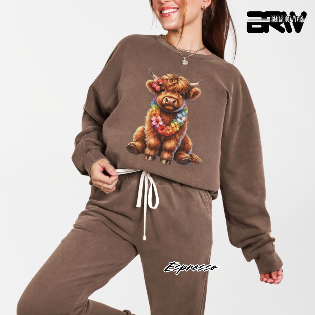 'Highland Cow-Lei' Summer Long Sleeve Tee